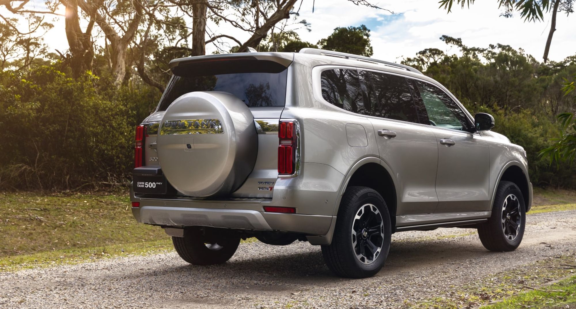 Tank 500 PHEV exterior
